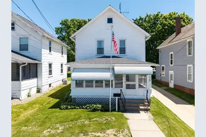 159 N Lyman Street, Wadsworth, OH 44281 - Photo 1