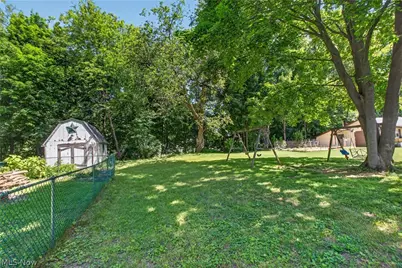1031 Park Avenue, Amherst, OH 44001 - Photo 16