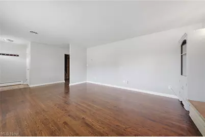 3610 Darien Avenue NW, Canton, OH 44718 - Photo 6