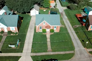2414 Watson Ave, Alliance, OH 44601 - Photo 2