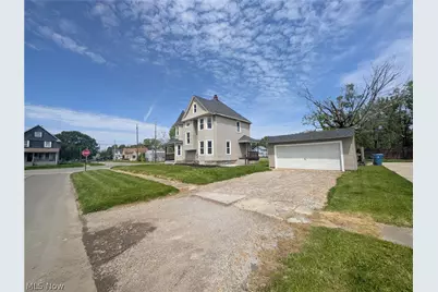 969 Washington Avenue, Lorain, OH 44052 - Photo 2