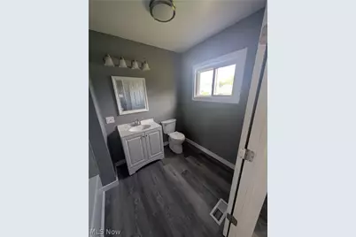 969 Washington Avenue, Lorain, OH 44052 - Photo 10