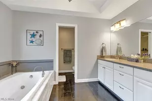 7937 Pinehurst Dr, Kirtland, OH 44094 - Photo 24