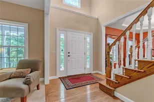 7937 Pinehurst Dr, Kirtland, OH 44094 - Photo 4