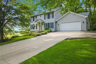 5265 Eastlake St NW, North Canton, OH 44720 - Photo 2