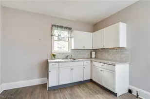 1103 Greenfield Ave SW, Canton, OH 44706 - Photo 12