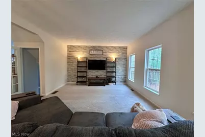 887 Willow Creek Drive, Fairlawn, OH 44333 - Photo 8