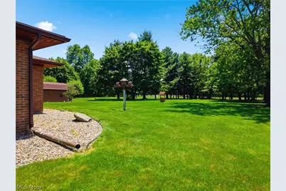 4150 Laubert Road, Atwater, OH 44201 - Photo 32