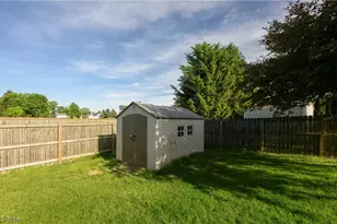 1436 Glenbrook Ave, Louisville, OH 44641 - Photo 36