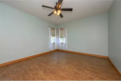 1436 Glenbrook Avenue, Louisville, OH 44641 - Photo 18