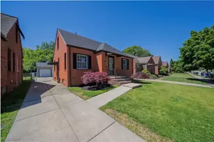 14531 Orchard Park Ave, Loveland, OH 44111 - Photo 2
