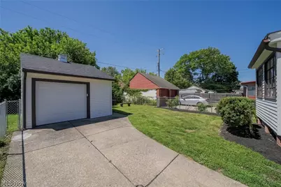 14531 Orchard Park Avenue, Loveland, OH 44111 - Photo 28