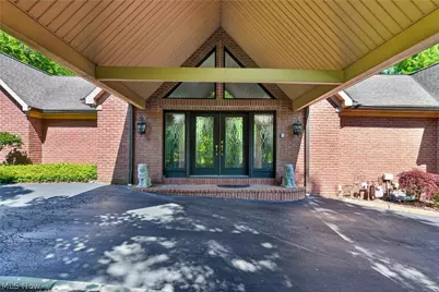 6145 Pebble Beach Court, Canfield, OH 44406 - Photo 4