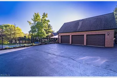 6145 Pebble Beach Court, Canfield, OH 44406 - Photo 6