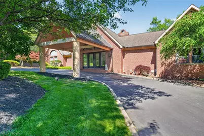 6145 Pebble Beach Court, Canfield, OH 44406 - Photo 4