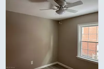 13200 Fairhill Road, Huber Heights, OH 44120 - Photo 10