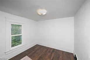 940 W Hopocan Ave, Barberton, OH 44203 - Photo 22