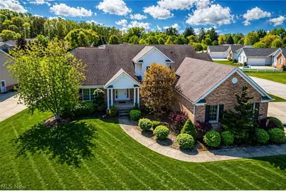 1204 Stone Crossing Street NE, Canton, OH 44721 - Photo 2