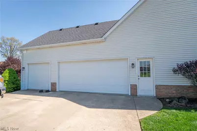 1204 Stone Crossing Street NE, Canton, OH 44721 - Photo 46