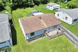 2340 Cherry Hill Ave, Youngstown, OH 44509 - Photo 2