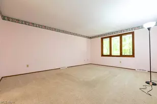 7360 Ledgewood Dr, Kirtland, OH 44094 - Photo 20