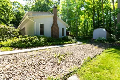 7360 Ledgewood Drive, Kirtland, OH 44094 - Photo 42