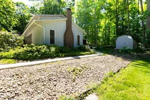 7360 Ledgewood Dr, Kirtland, OH 44094 - Photo 42