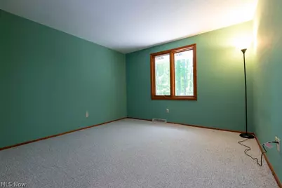 7360 Ledgewood Drive, Kirtland, OH 44094 - Photo 30