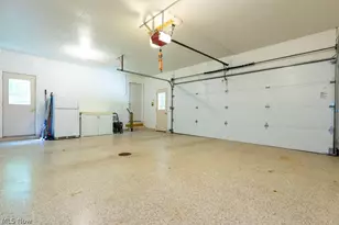 7360 Ledgewood Dr, Kirtland, OH 44094 - Photo 34