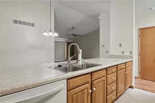 910 Greenfield Dr, Mansfield, OH 44904 - Photo 6