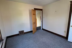 565 Brown St, Akron, OH 44311 - Photo 16