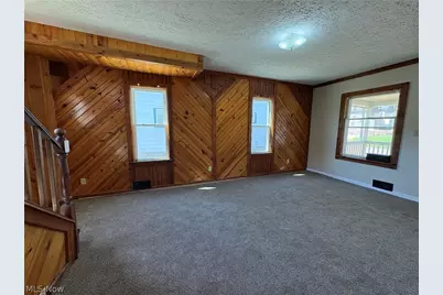 565 Brown Street, Akron, OH 44311 - Photo 8