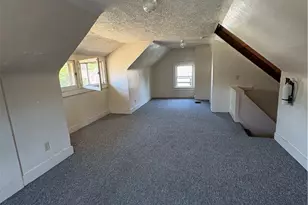 565 Brown St, Akron, OH 44311 - Photo 12