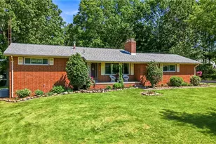 6127 Columbus Rd NE, Louisville, OH 44641 - Photo 40