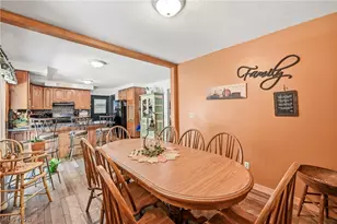 6127 Columbus Rd NE, Louisville, OH 44641 - Photo 14