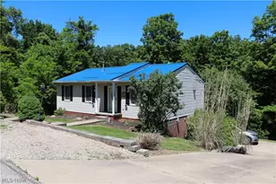 50538 Cindy Dr, St Clairsville, OH 43950 - Photo 4
