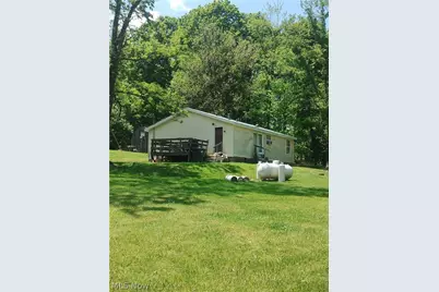 3219 Bay Road SE, Carrollton, OH 44615 - Photo 4