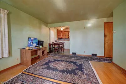 2123 Clearview Avenue NW, Canton, OH 44708 - Photo 6