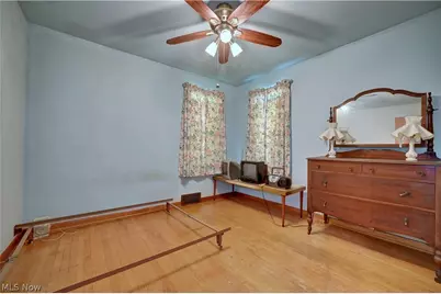 2123 Clearview Avenue NW, Canton, OH 44708 - Photo 12
