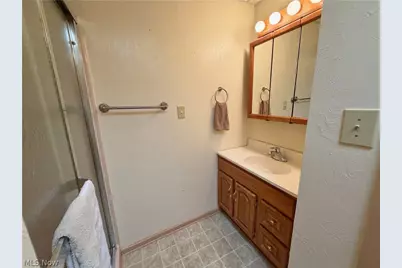1547 Lisbon Street, East Liverpool, OH 43920 - Photo 10