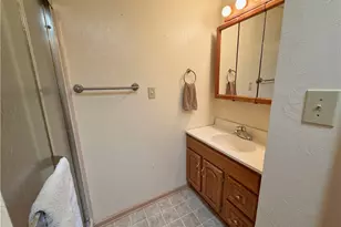 1547 Lisbon St, East Liverpool, OH 43920 - Photo 10