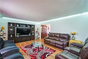 636 Franklin Ave, Cuyahoga Falls, OH 44221 - Photo 4