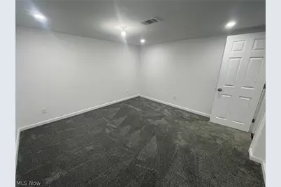 7915 Snow Road, Parma, OH 44129 - Photo 26