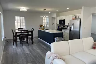 7915 Snow Rd, Parma, OH 44129 - Photo 8