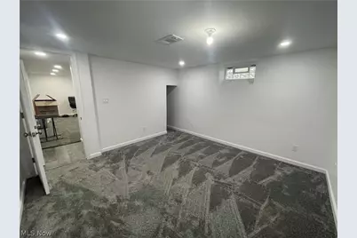 7915 Snow Road, Parma, OH 44129 - Photo 28
