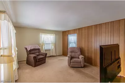3154 Northwest Boulevard NW, Warren, OH 44485 - Photo 14