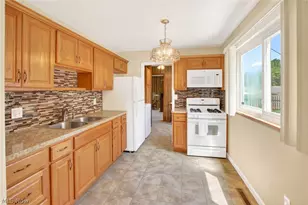 4307 W 146th St, Loveland, OH 44135 - Photo 4