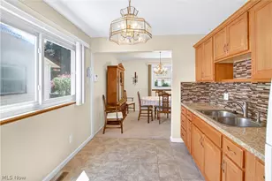 4307 W 146th St, Loveland, OH 44135 - Photo 6
