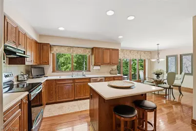 1337 Meadowood Circle, Poland, OH 44514 - Photo 32