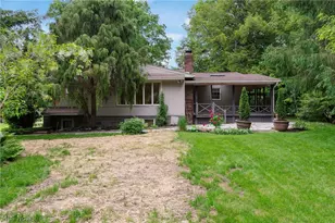 1254 Cherry Ln, Uniontown, OH 44685 - Photo 30